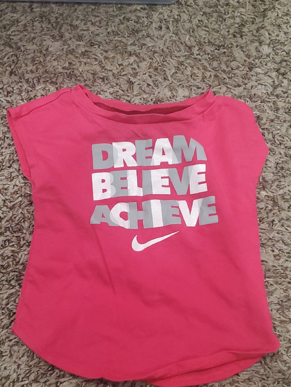 Nike Hot Pink Girls' 'Dream Believe Achieve' Short Sleeve Tee